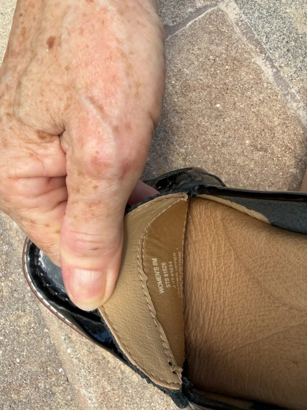 Sperry black patent loafers like new